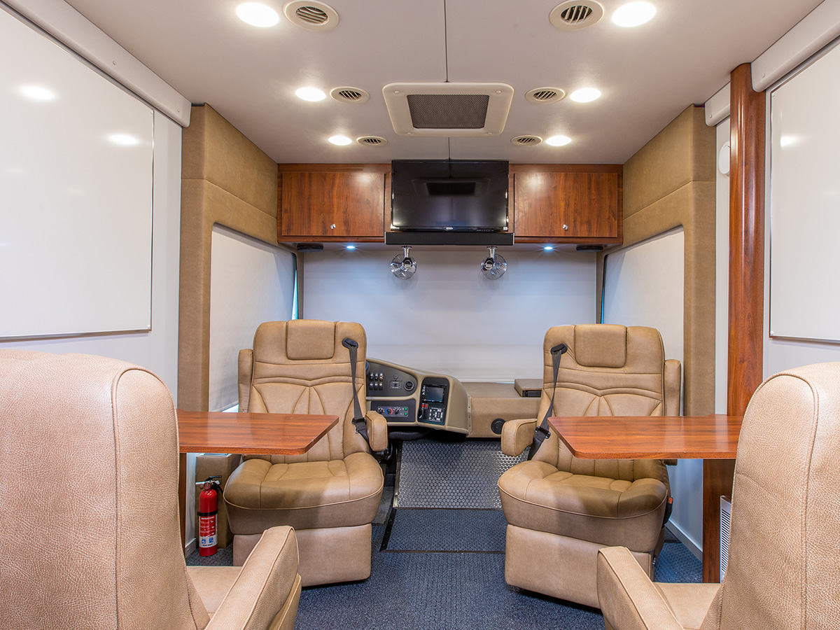 mobile medical vehicle