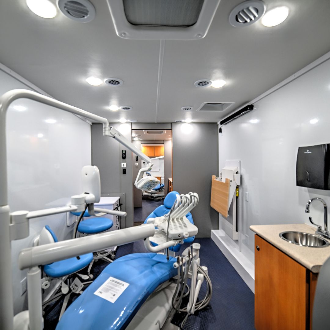 mobile dental clinic