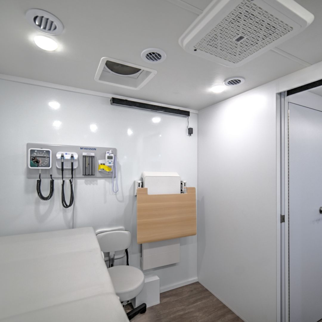 mobile medical vehicle