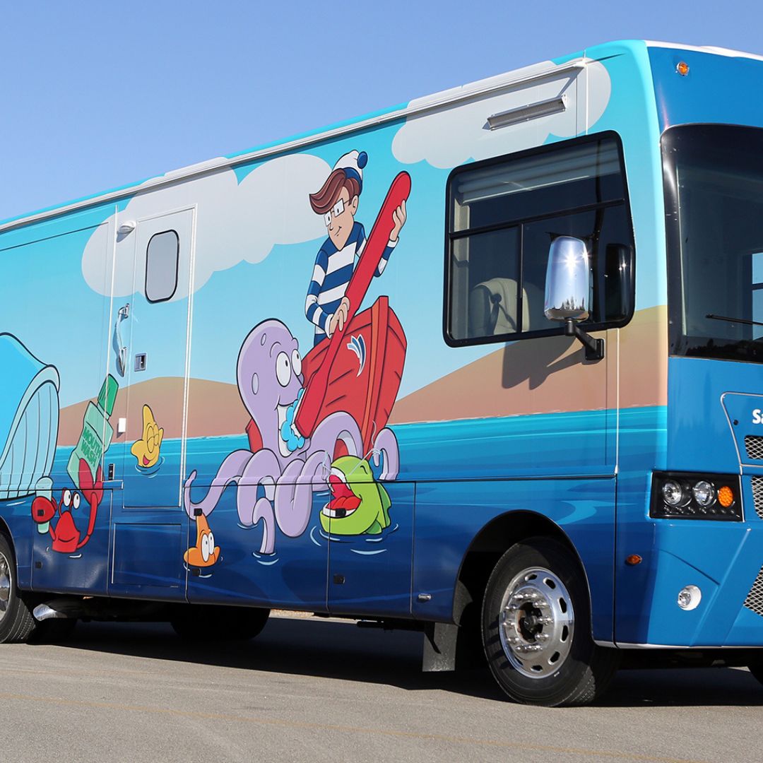 Wrap of mobile dental vehicle
